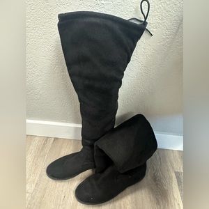 Venus Pull-on On Knee High Solid Black Size 8 Suede Women's